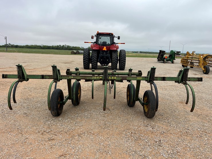 john-deere-1600-image-7