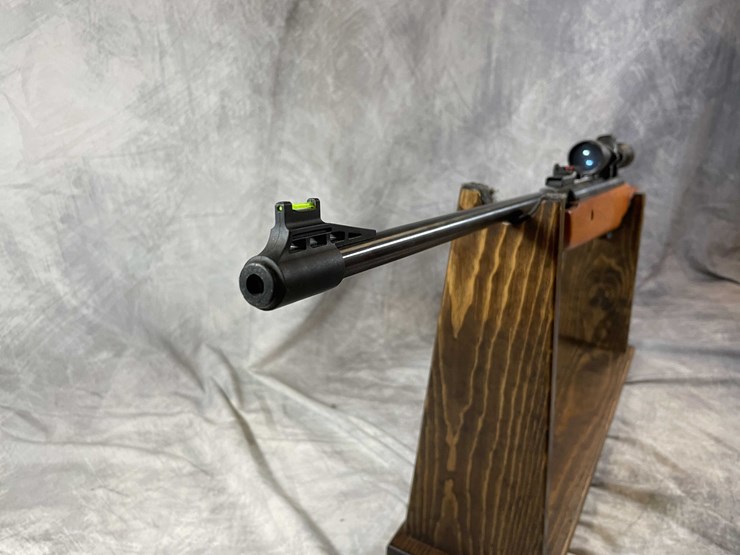 #2056-•-crossman-quest-1000x-air-gun-image-9