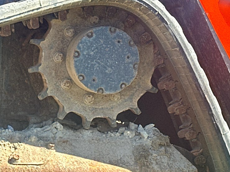 2016-kubota-svl75-2-image-11