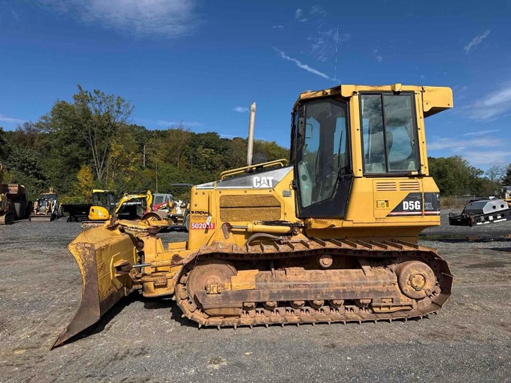 2007-caterpillar-d5g-xl-image-1