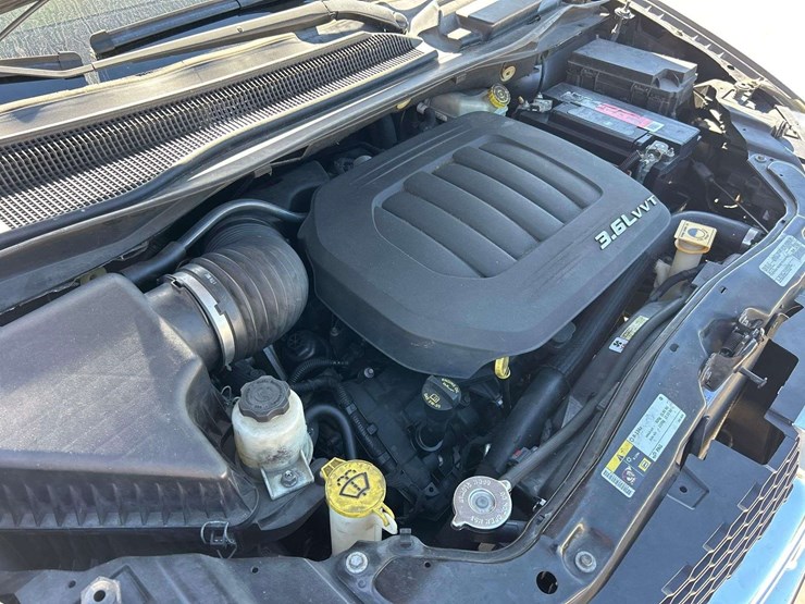 2018-dodge-grand-caravan-se-image-8