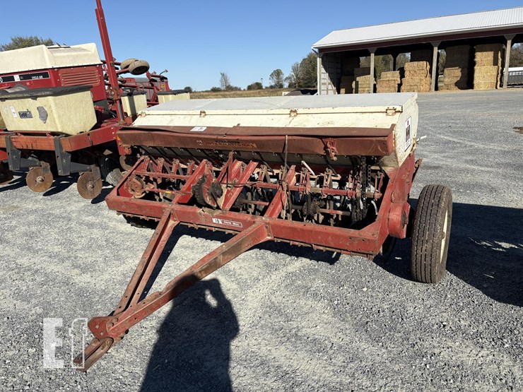 international-10-image-2