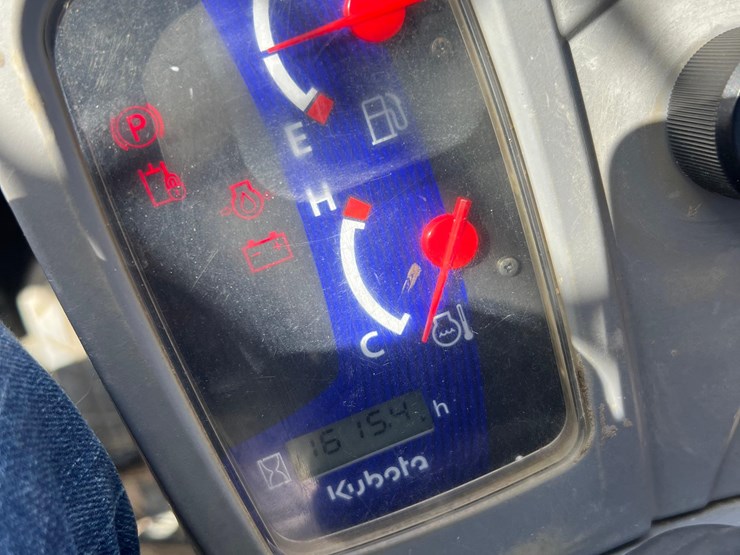 2021-kubota-svl75-2-image-31