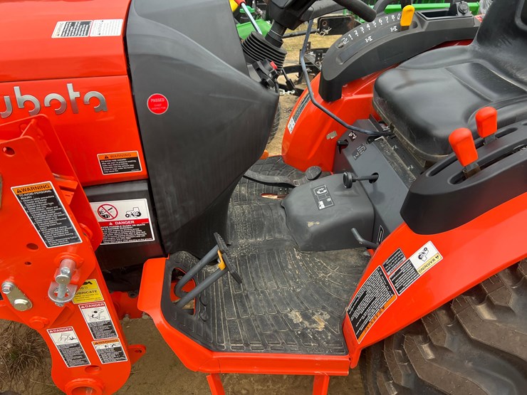 2023-kubota-lx2610suhsd-image-30