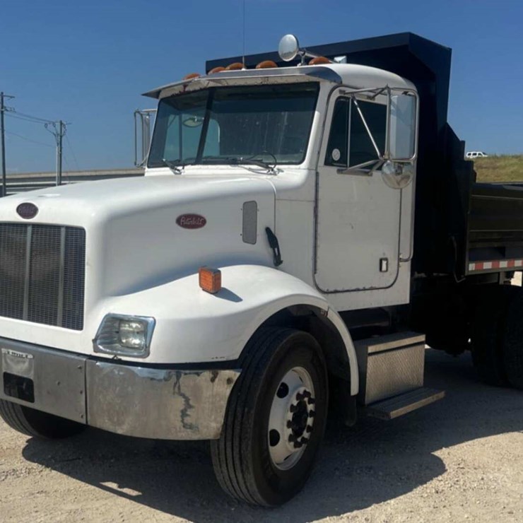 PETERBILT 330