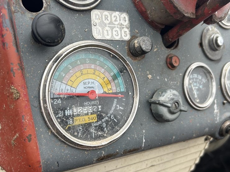 international-560-image-7