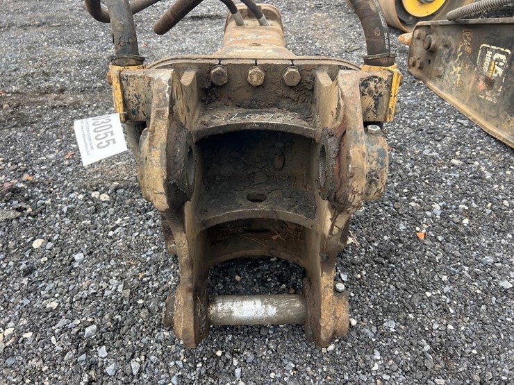 caterpillar-hyd-hammer-image-5