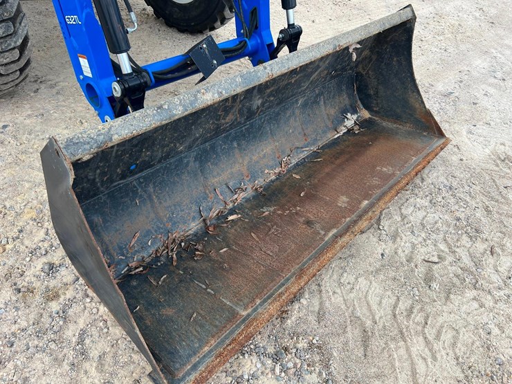 2019-new-holland-workmaster-95-image-25