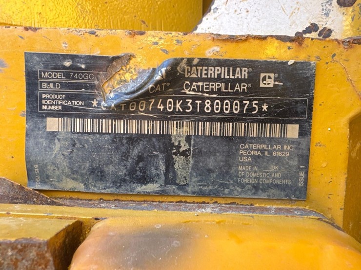 2019-caterpillar-740-gc-image-22