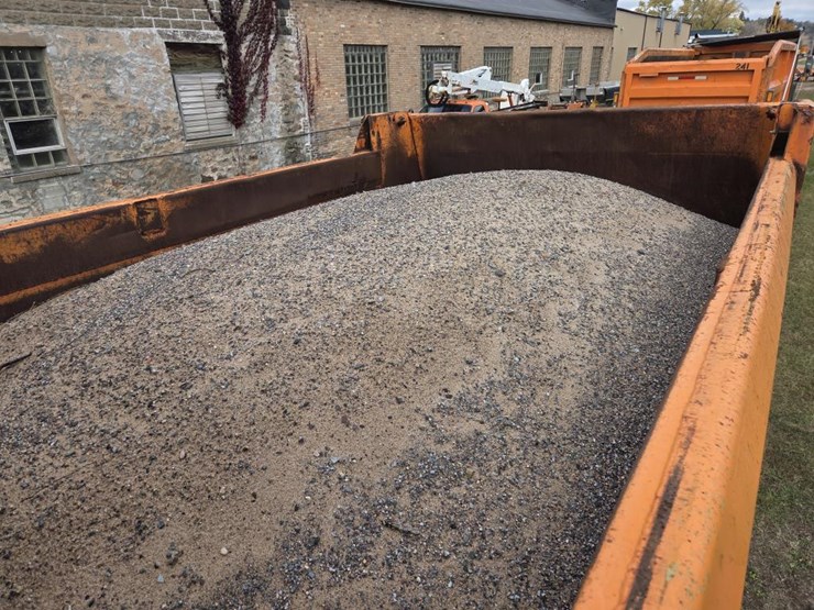 1989-mack-rd690s-image-33