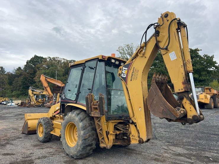 2001-caterpillar-420d-image-2