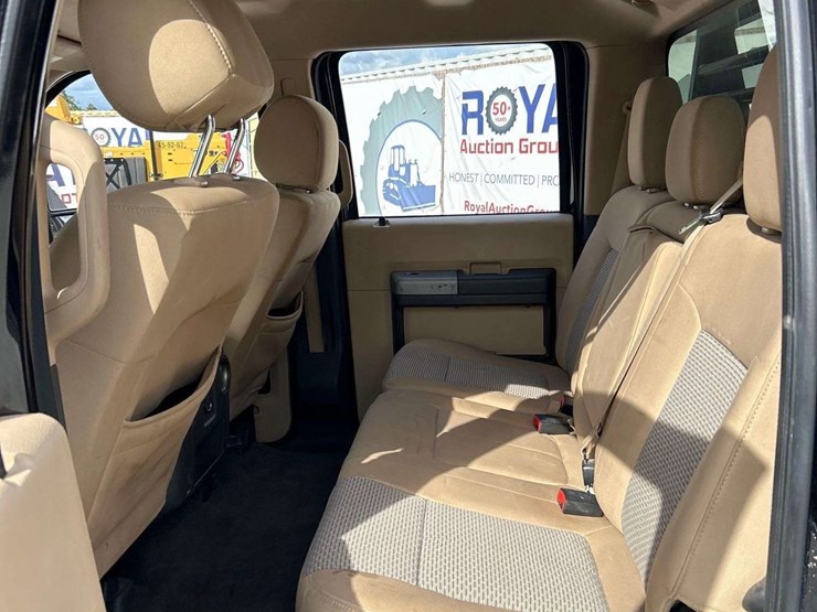 2013-ford-f450-image-21