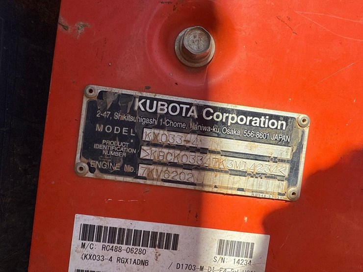 2020-kubota-kx033-4-image-19