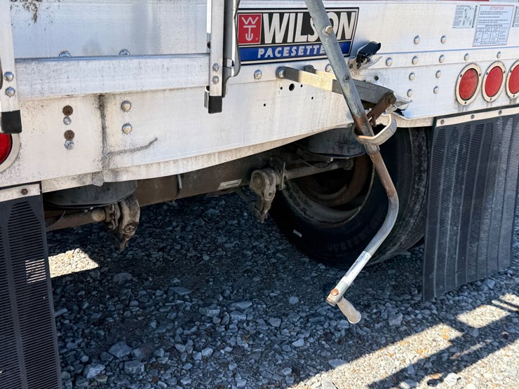 2018-wilson-hopper-bottom-image-73