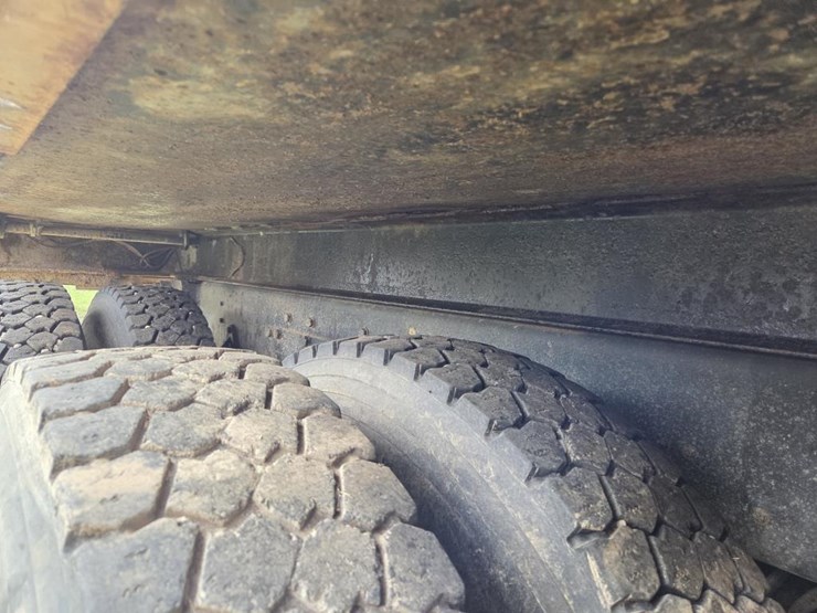 #2291-•-2003-western-star-quad-axle-dump-truck-image-44