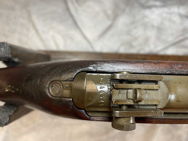 #2079-•-inland-mfg-m1-carbine-30-carbine-semi-auto-rifle,-sn:-6244514-image-24