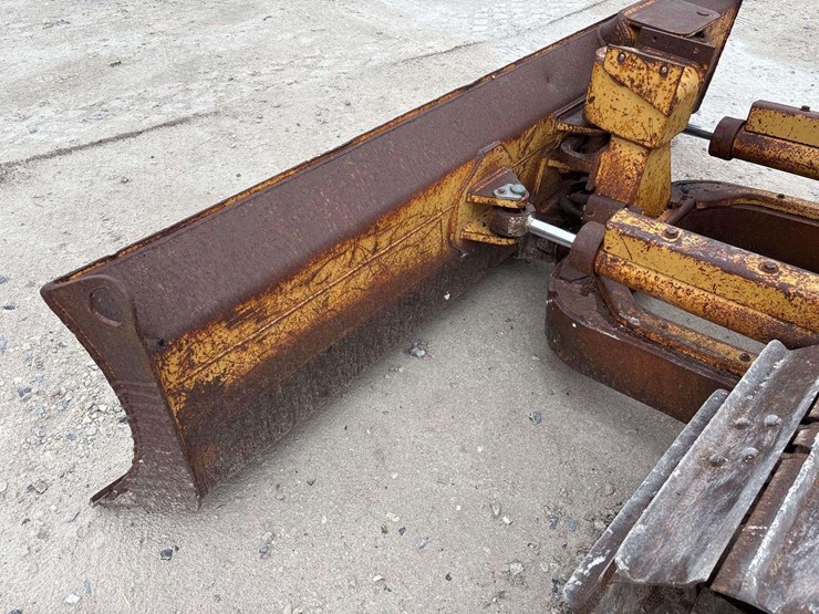 caterpillar-d3c-lgp-image-11