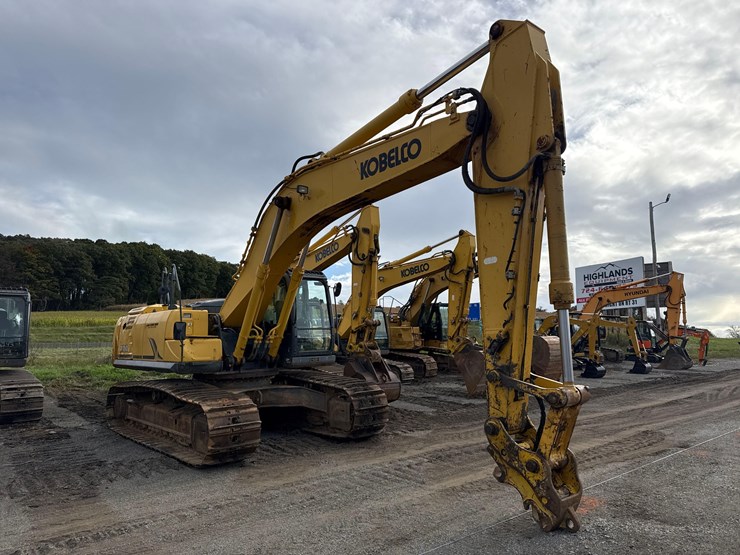 2015-kobelco-sk350-lc-9-image-2