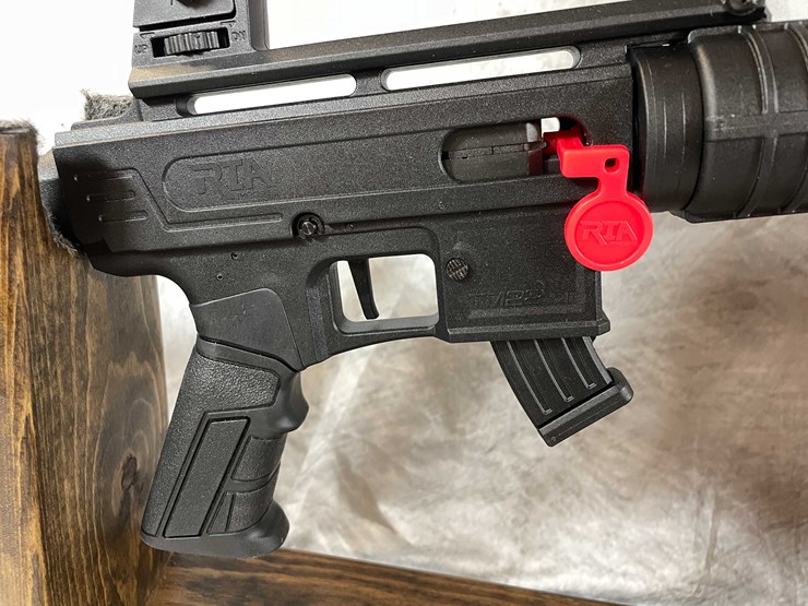 #2041-•-rock-island-arms-tm-22-22-lr-semi-auto-rifle,-sn:-tg970-23a95436-image-25