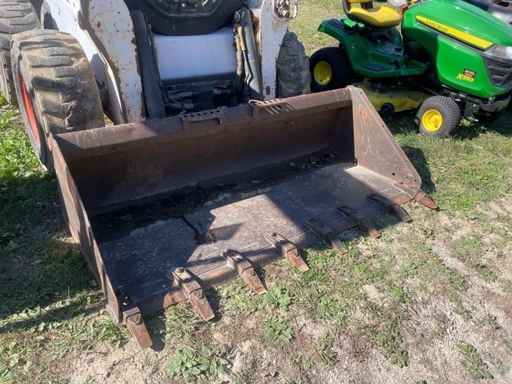 2013-bobcat-s750-image-10