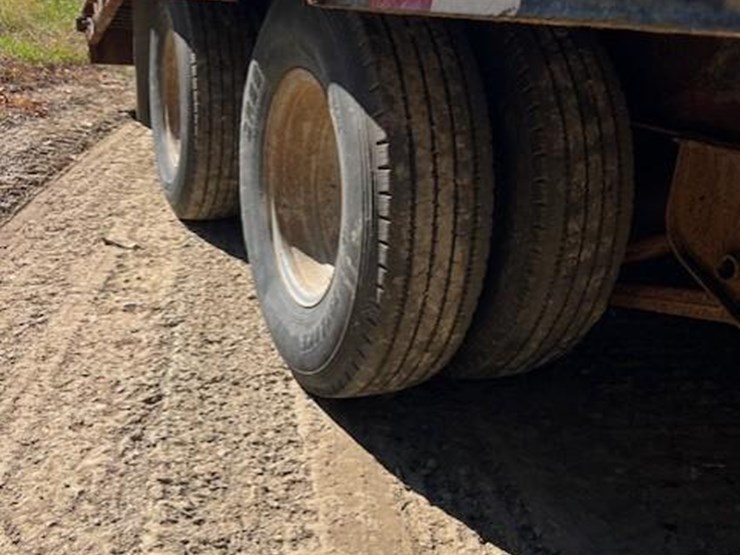 2017-big-tex-22gn-25bk+5mr-goose-neck-trailer-image-6