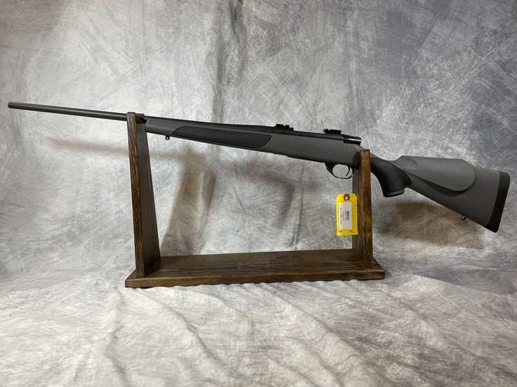 #2060-•-weatherby-vanguard-243-win-bolt-action-rifle,-sn:-vb131892-image-2