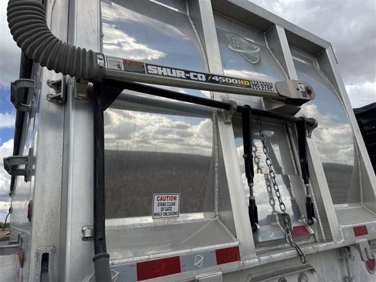 2024-armorlite-aluminum-end-dump-trailer-image-8