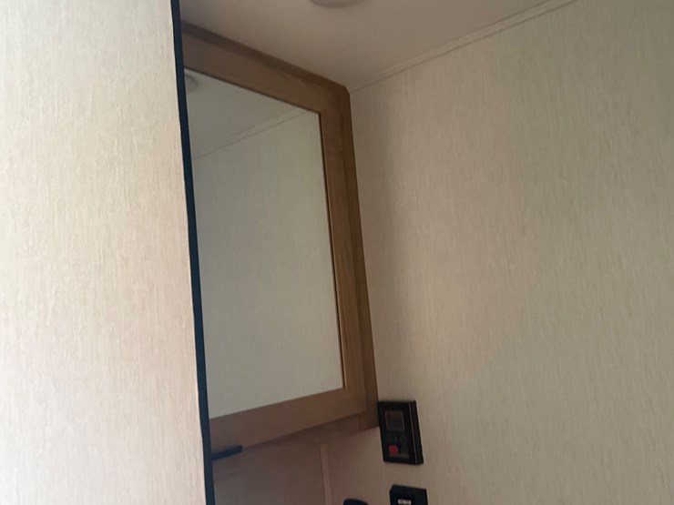 #6895-•-2024-forrest-river-timberwolf-mini-loft-camper-image-40