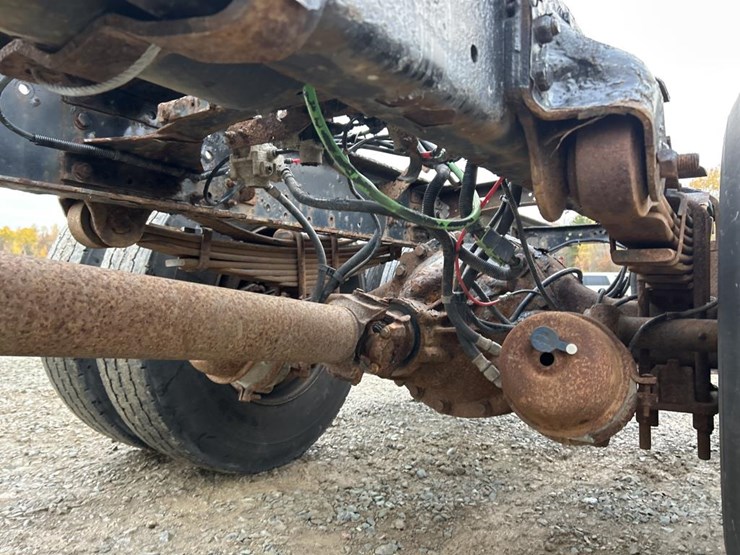 #5016-•-2008-freightliner-business-class-m2-cab-chassis-image-17