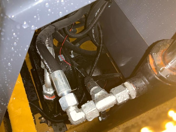 #1006-•-unused-ky460-mini-skid-steer-image-28