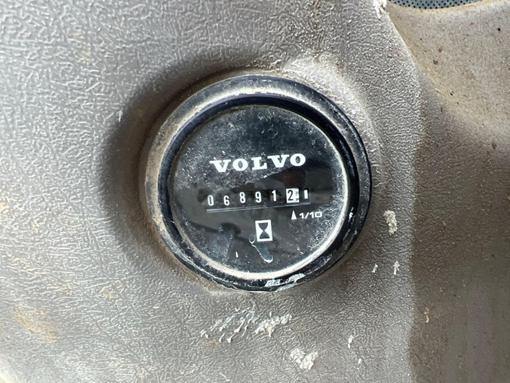 2017-volvo-ec160el-image-44