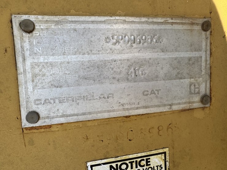 caterpillar-416-image-11