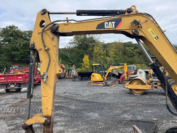 2012-caterpillar-305d-cr-image-21