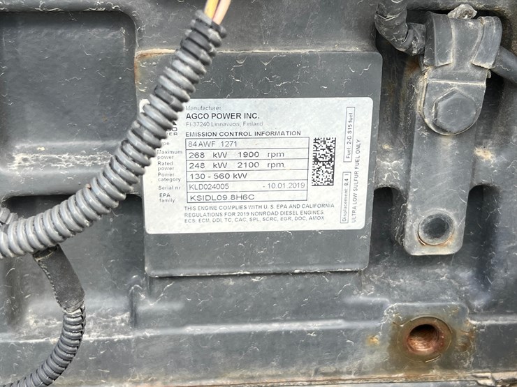 2019-terragator-7300-spinner-truck-image-12