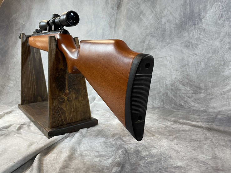 #2056-•-crossman-quest-1000x-air-gun-image-10