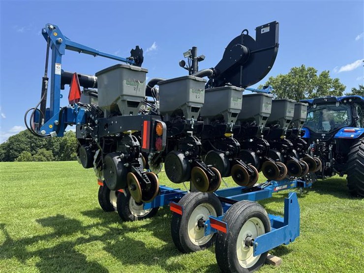 2020-kinze-3505-image-8