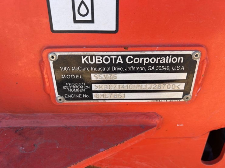 2021-kubota-ssv75-image-15