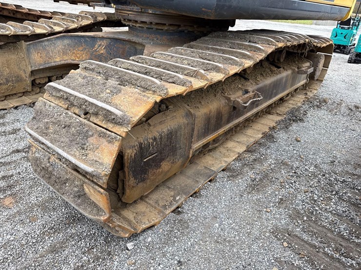 2015-kobelco-sk350-lc-9-image-11