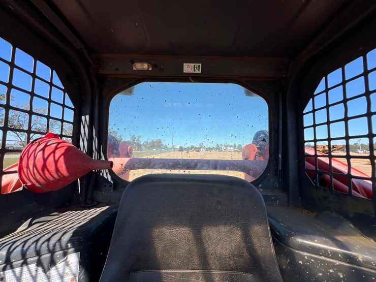 2017-kubota-svl75-2-image-34