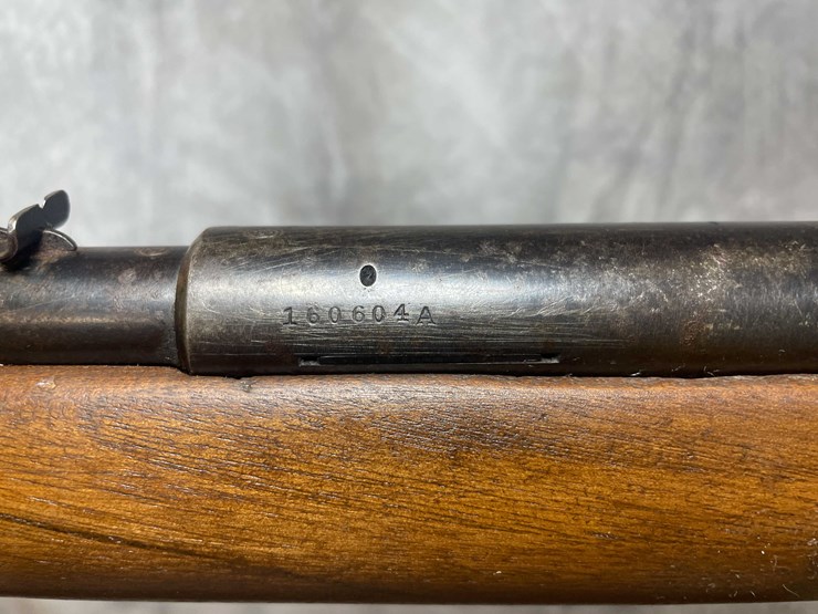 #2075-•-winchester-model-74-22-lr-semi-auto-rifle,-sn:-160604a-image-14