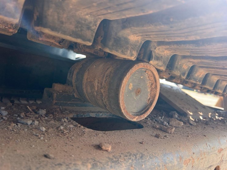 2012-bobcat-e80-image-16