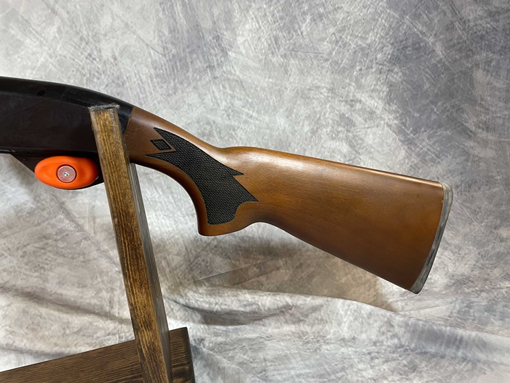 #2020-•-hatfield-410-ga.-semi-auto-shotgun,-sn:-410a22-007276-image-9