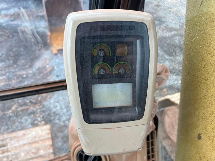 2000-caterpillar-320c-image-43