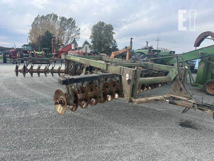 john-deere-455-image-1