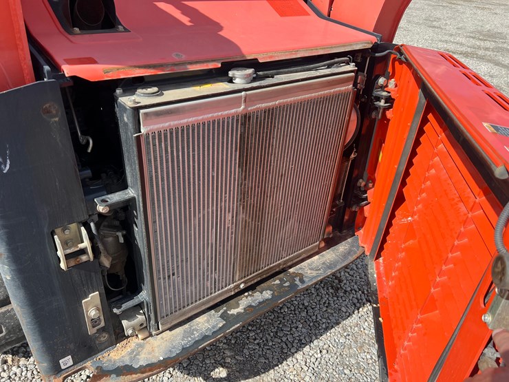 2021-kubota-svl75-2-image-19