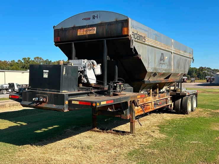 2011-magnolia-trailer-image-1