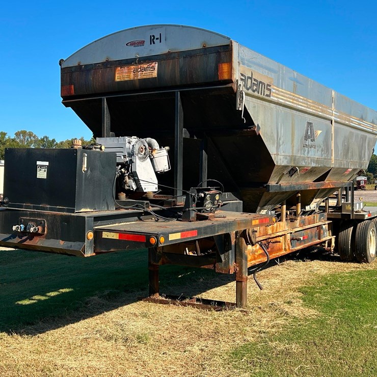 2011 MAGNOLIA TRAILER