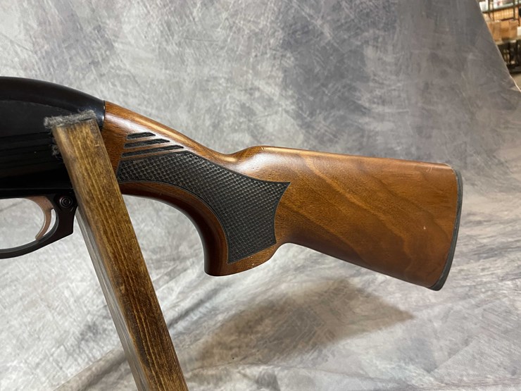 #2029-•-hatfield-20-ga.-semi-auto-shotgun,-sn:-20a22-002137-image-12