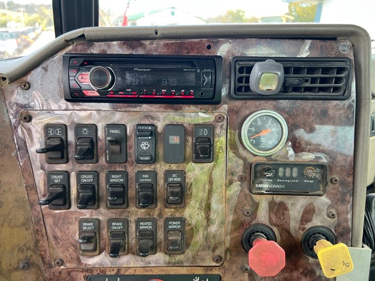 international-9200i-image-26