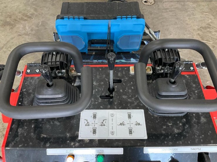 #1017-•-unused-future-ft380r-mini-skid-steer-image-37